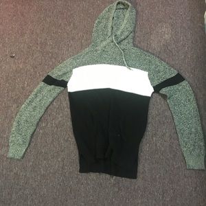 Retrofit knit hoodie